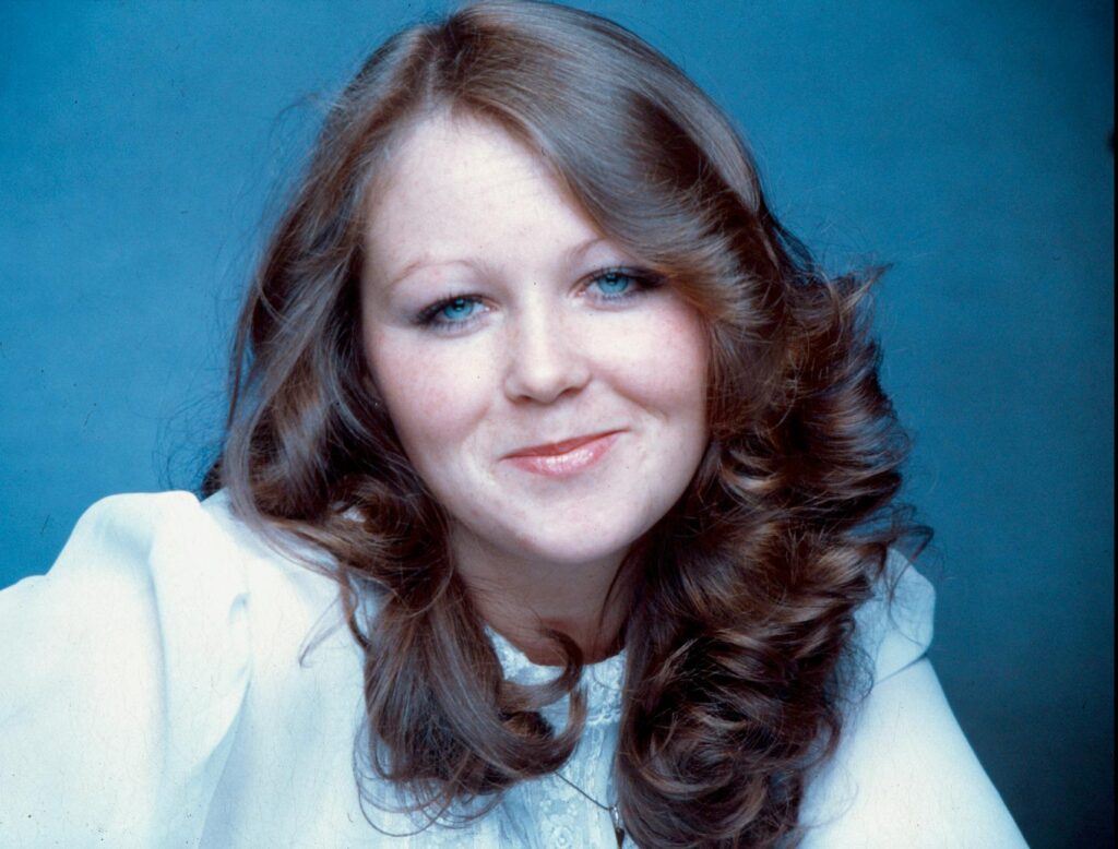 Priscilla Presley Elvis wedding