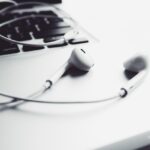 tech podcast listening