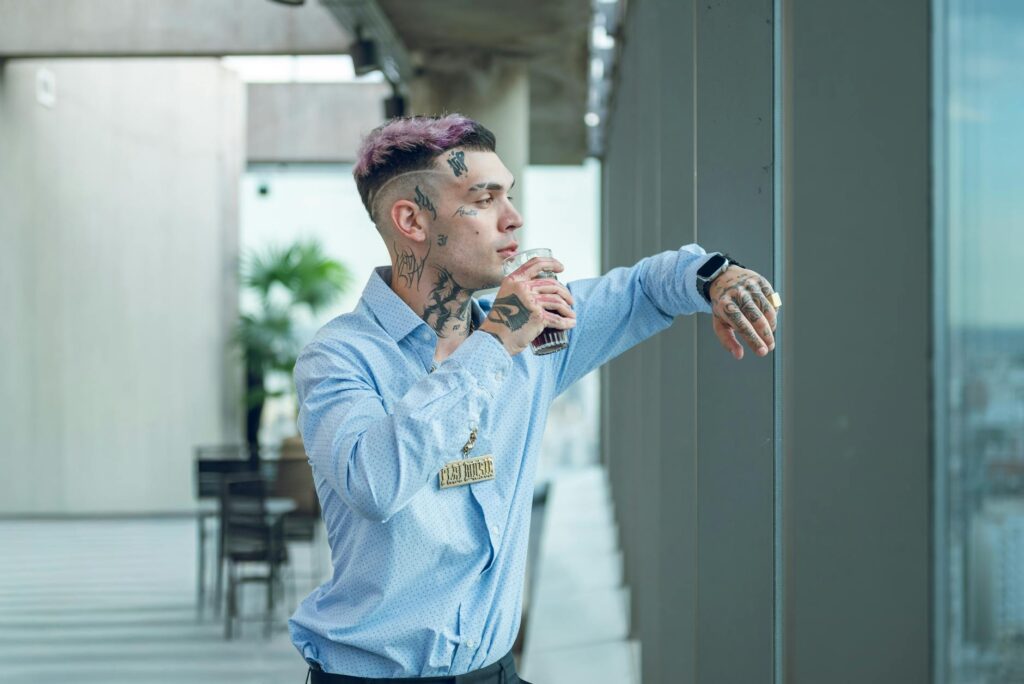 Wally Darling main characters