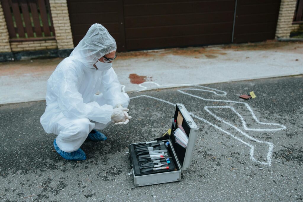 90s crime scene investigation