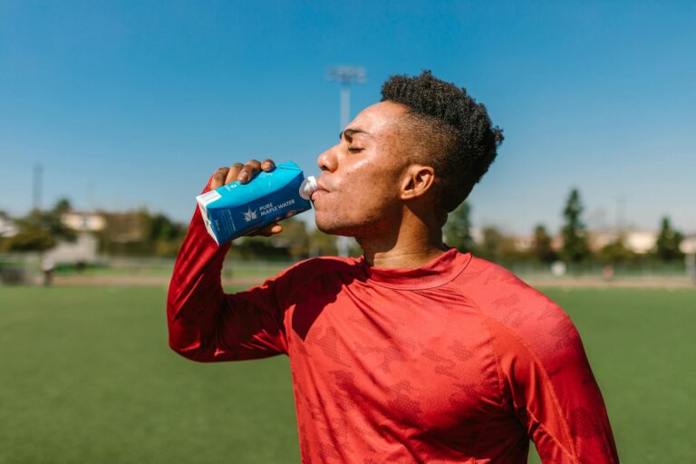 Nutrition & Hydration for Athletes 2026 | Recovery & Performance