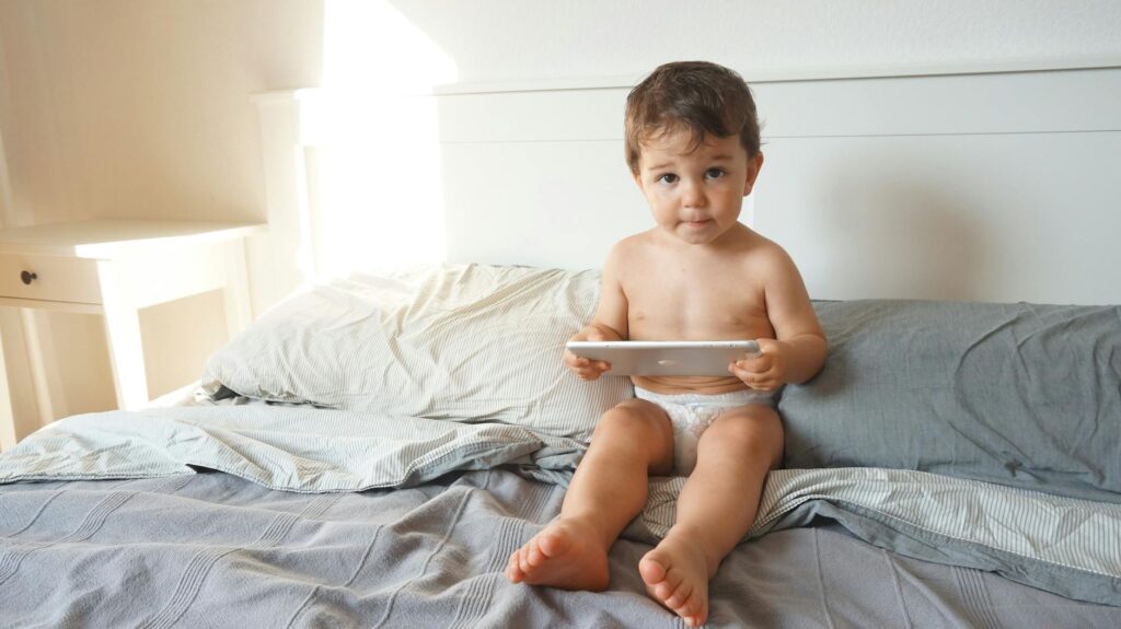 child using tablet safely
