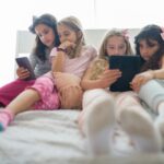 children using digital devices