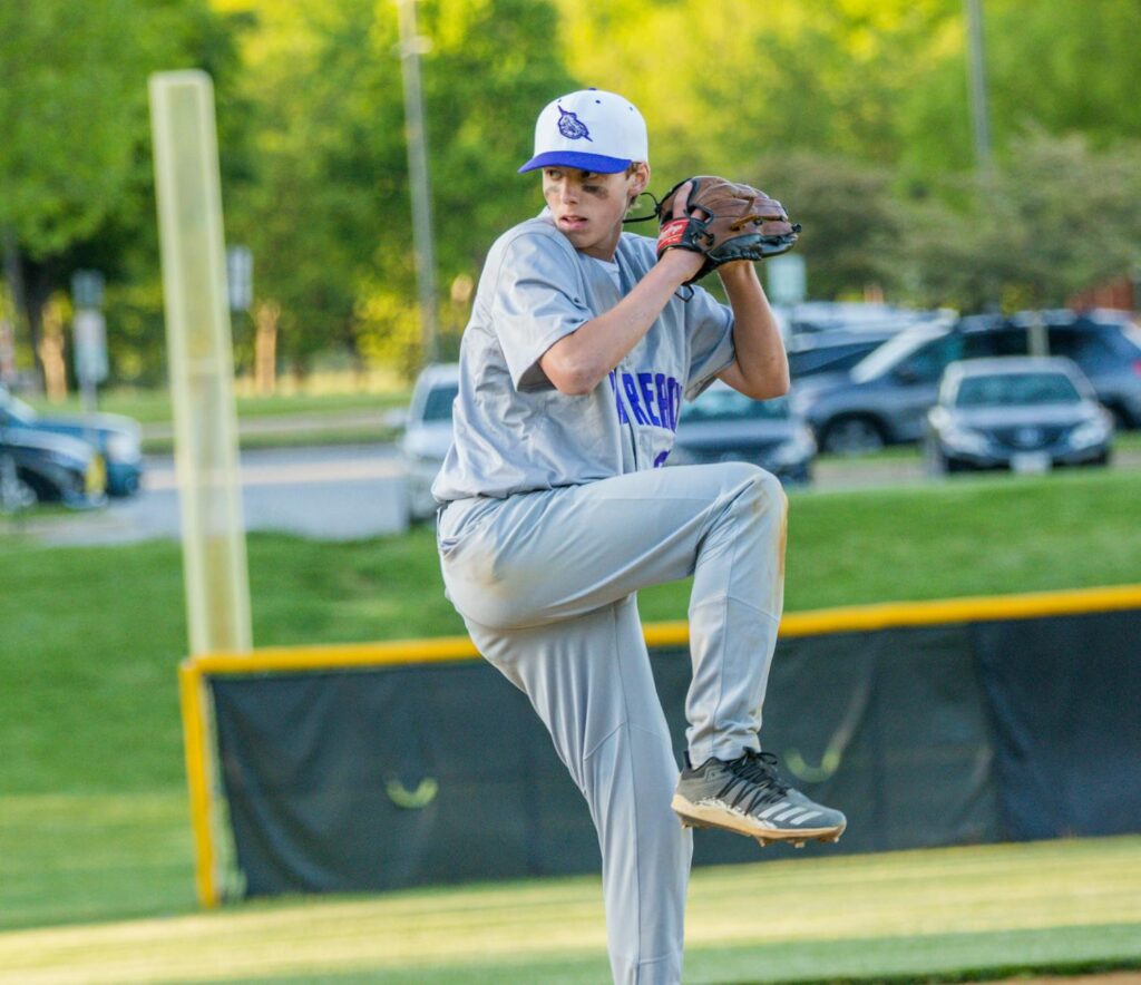 elite pitcher biomechanics