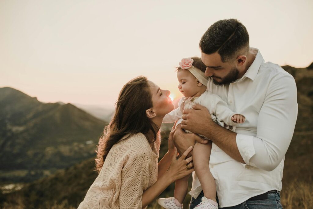 family lifestyle photography candid