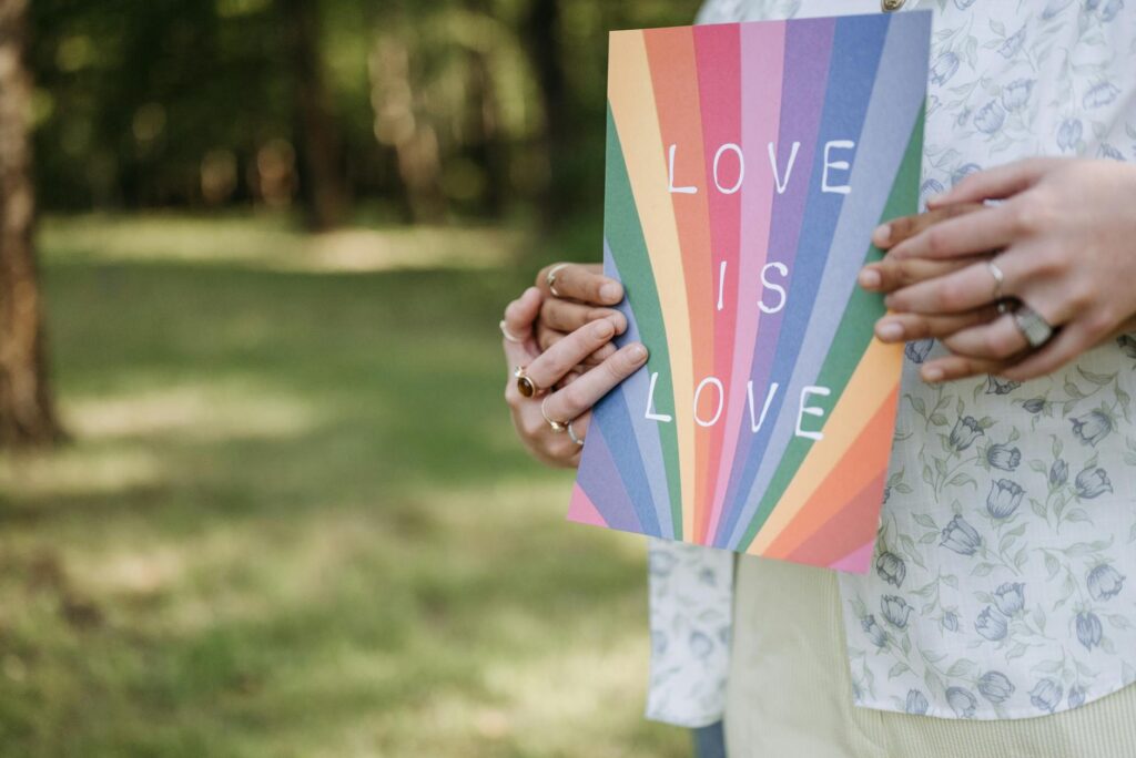 LGBTQ+ Icons in Fashion: Voices Shaping 2026 Trends
