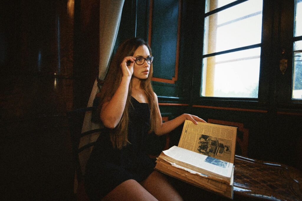 lifestyle vs traditional portrait comparison
