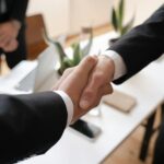 peaceful negotiation hands